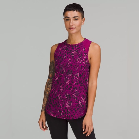 lululemon athletica Tops - NWT Lululemon Sculpt Tank Top in Cheetah Camo Magenta Purple Multi/Magenta